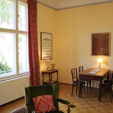 Residenz Gutenbergstrasse Apartment